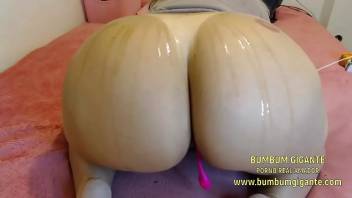 Come and oil my Giant Ass. I'm waiting for you - Access to WhatsApp and Content: www.bumbumgigante.com - Participate in my Videos - 
